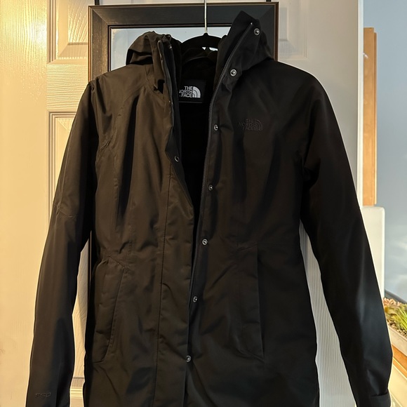 The North Face Toastie Coastie Parka - Picture 10 of 10